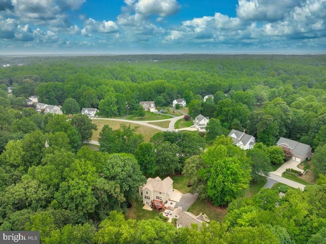 445 CROSS CREEK DR, Huntingtown, MD 20639