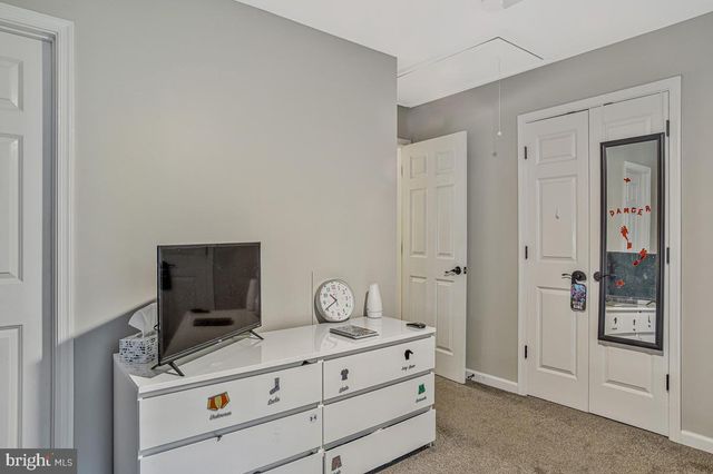 445 CROSS CREEK DR, Huntingtown, MD 20639