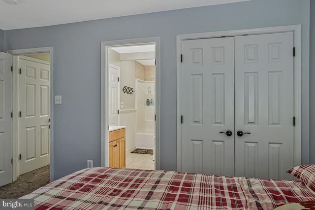 445 CROSS CREEK DR, Huntingtown, MD 20639