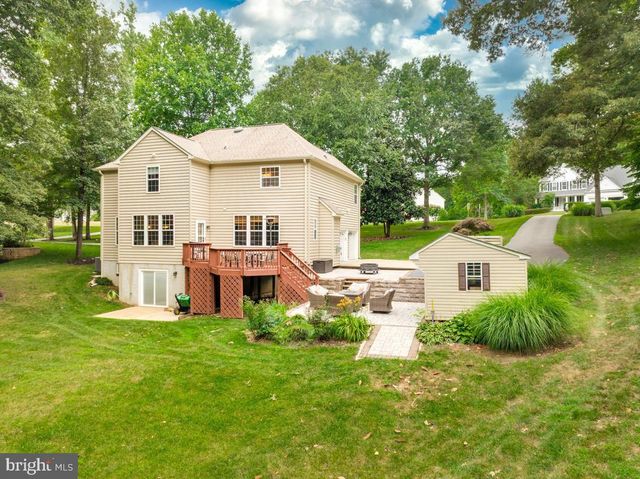 445 CROSS CREEK DR, Huntingtown, MD 20639