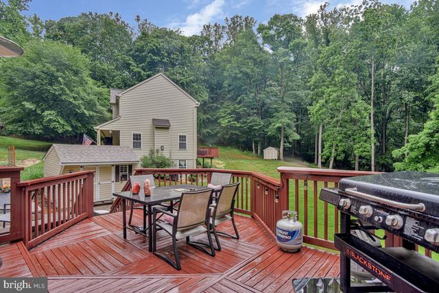 445 CROSS CREEK DR, Huntingtown, MD 20639