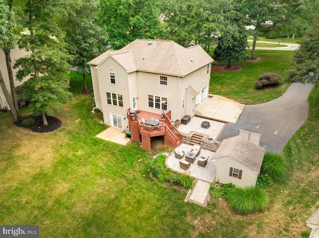 445 CROSS CREEK DR, Huntingtown, MD 20639