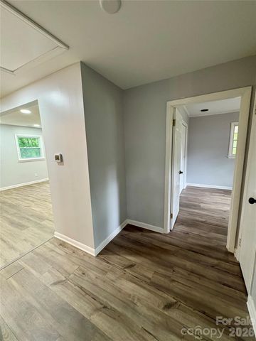 435 E Club Drive, Gastonia, NC 28054