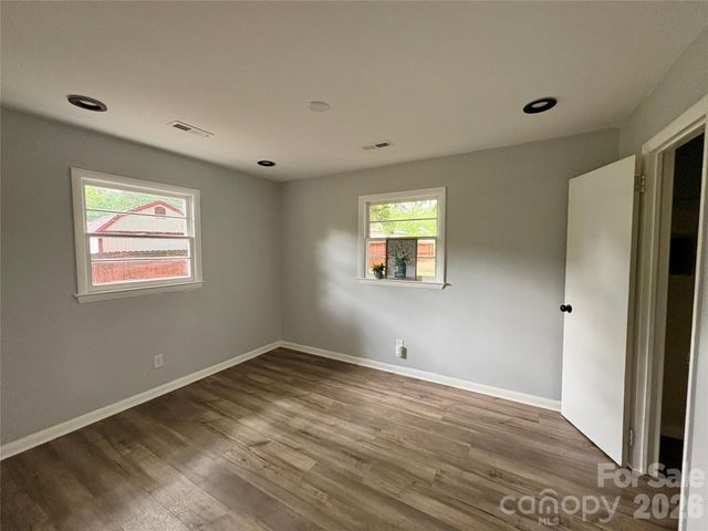 435 E Club Drive, Gastonia, NC 28054
