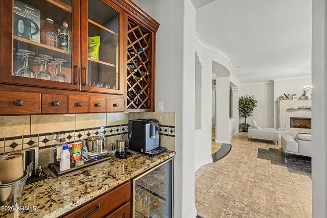 2316 W VILLA CASSANDRA Drive, Phoenix, AZ 85086