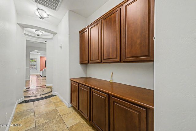 2316 W VILLA CASSANDRA Drive, Phoenix, AZ 85086