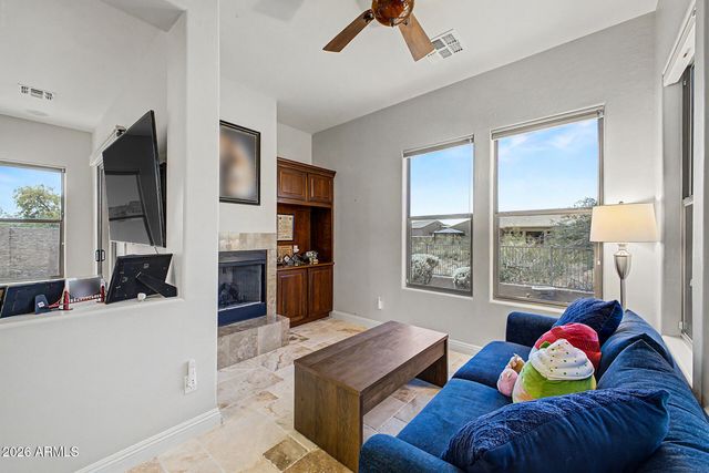 2316 W VILLA CASSANDRA Drive, Phoenix, AZ 85086