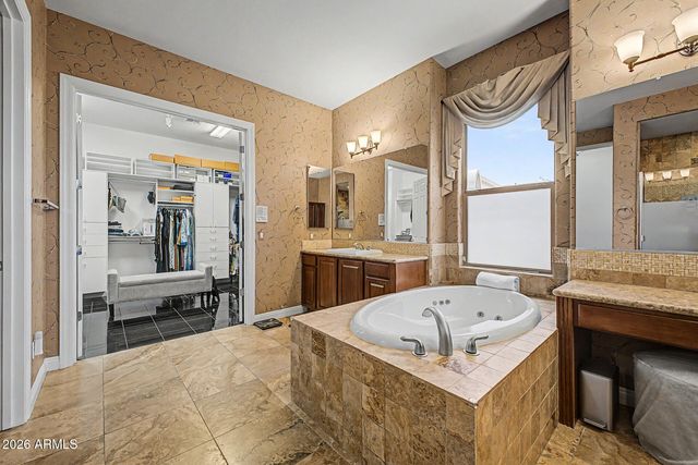 2316 W VILLA CASSANDRA Drive, Phoenix, AZ 85086
