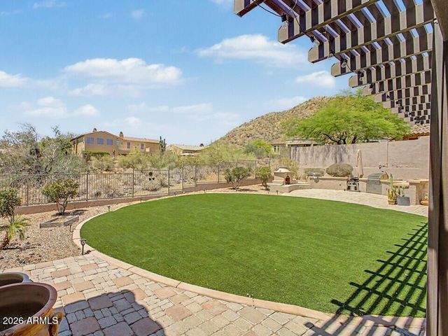 2316 W VILLA CASSANDRA Drive, Phoenix, AZ 85086
