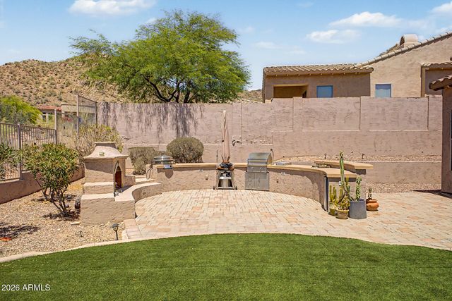 2316 W VILLA CASSANDRA Drive, Phoenix, AZ 85086
