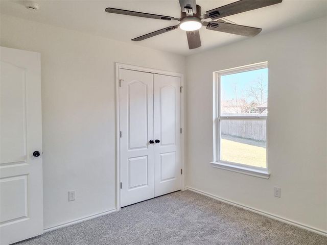 2025 Wimberley Creek Drive, Moore, OK 73160