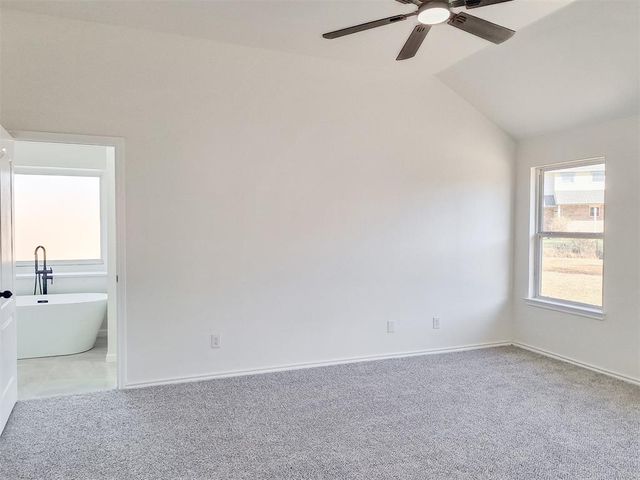 2025 Wimberley Creek Drive, Moore, OK 73160