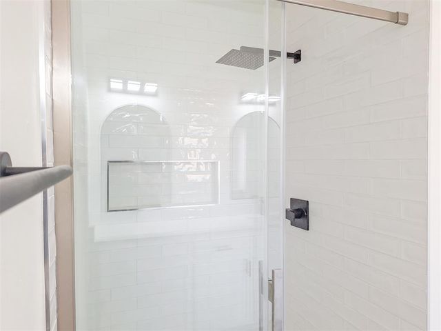 2025 Wimberley Creek Drive, Moore, OK 73160