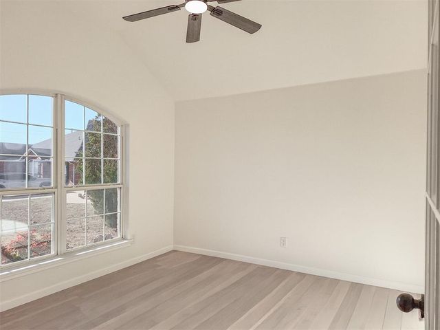 2025 Wimberley Creek Drive, Moore, OK 73160