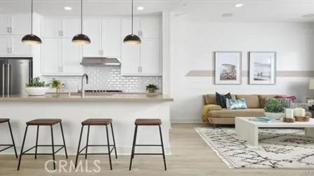 291 Novel, Irvine, CA 92618