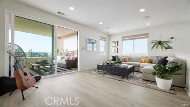 291 Novel, Irvine, CA 92618