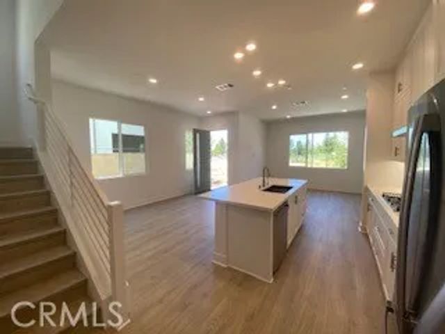 291 Novel, Irvine, CA 92618