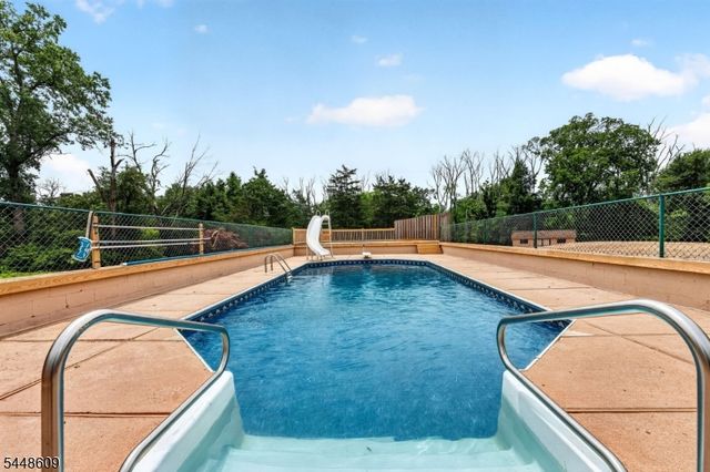 155 Orchard Rd, Montgomery Twp., NJ 08558