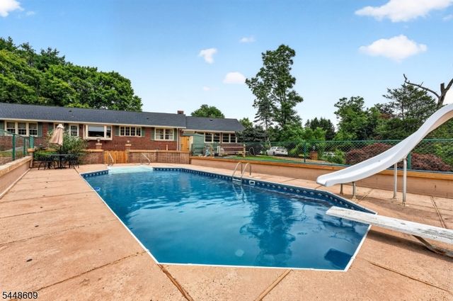 155 Orchard Rd, Montgomery Twp., NJ 08558