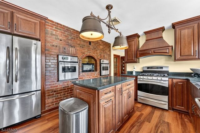 155 Orchard Rd, Montgomery Twp., NJ 08558