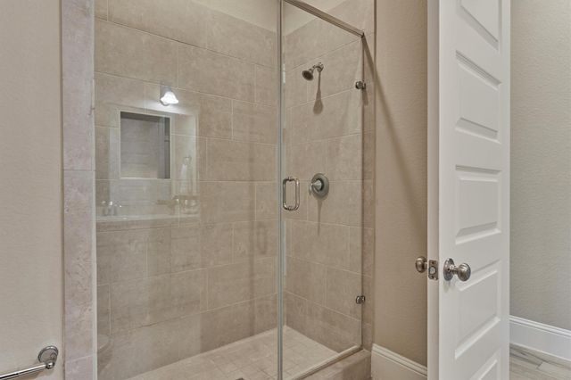 2101 Pale Star Court, Conroe, TX 77384