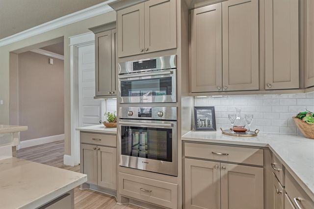 2101 Pale Star Court, Conroe, TX 77384