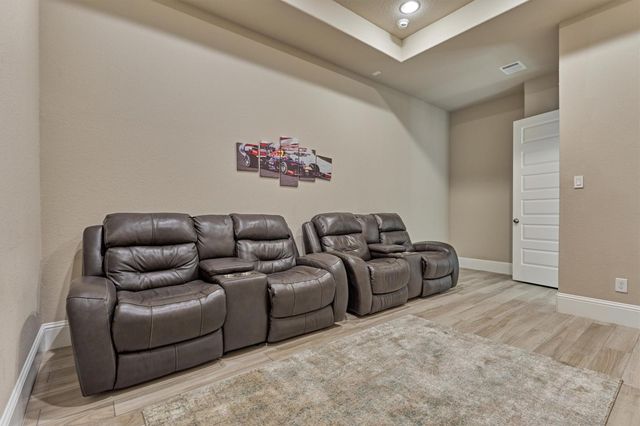 2101 Pale Star Court, Conroe, TX 77384