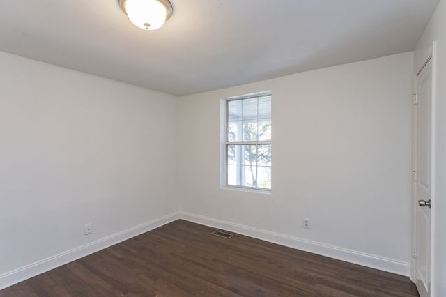 1210A N 7th St, Nashville, TN 37207
