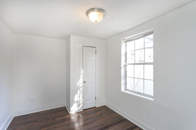 1210A N 7th St, Nashville, TN 37207