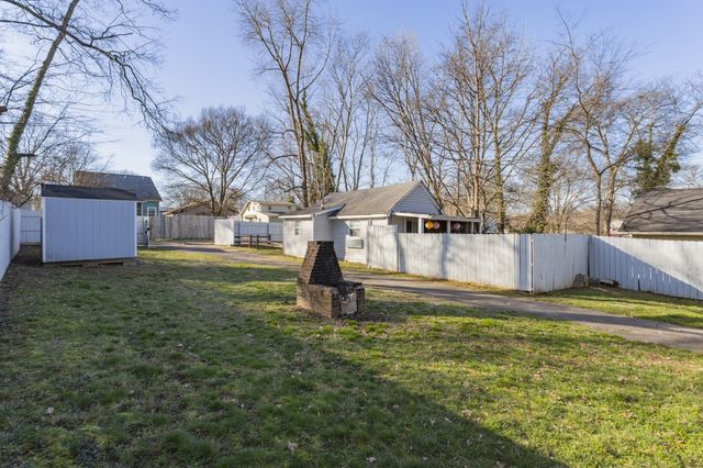 1210A N 7th St, Nashville, TN 37207