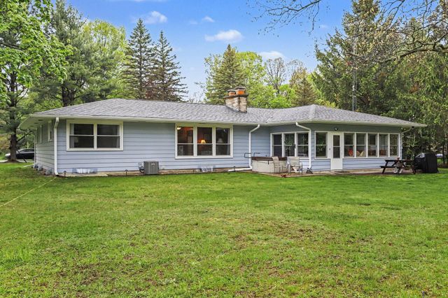 8690 E Main Street, Comstock Twp, MI 49053
