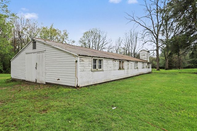 8690 E Main Street, Comstock Twp, MI 49053