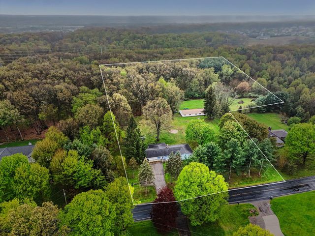 8690 E Main Street, Comstock Twp, MI 49053