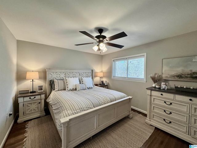 308 CLIFF ROAD, Gardendale, AL 35071