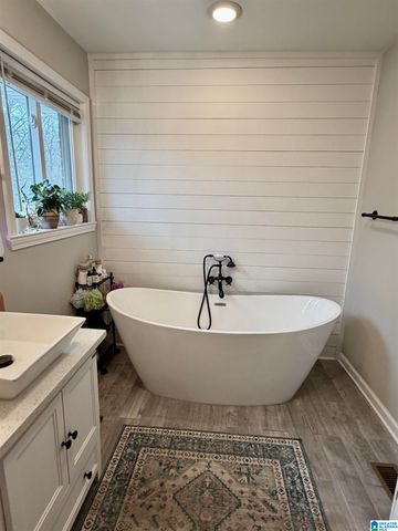 308 CLIFF ROAD, Gardendale, AL 35071