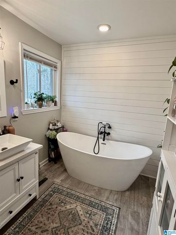 308 CLIFF ROAD, Gardendale, AL 35071