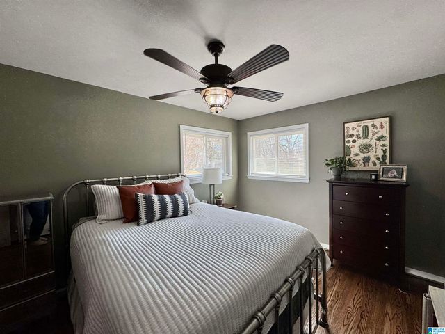 308 CLIFF ROAD, Gardendale, AL 35071