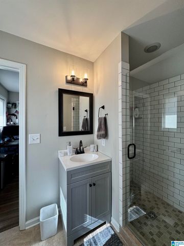 308 CLIFF ROAD, Gardendale, AL 35071