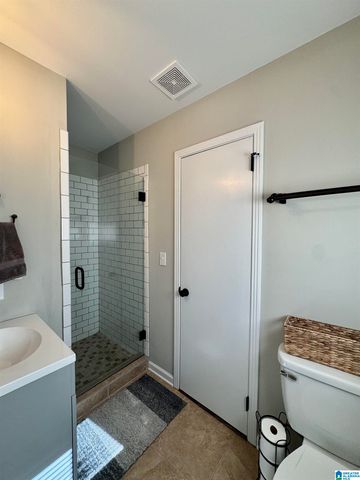 308 CLIFF ROAD, Gardendale, AL 35071