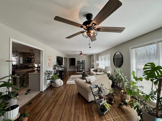 308 CLIFF ROAD, Gardendale, AL 35071