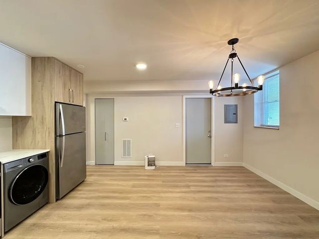 2439 W Walton Street GR, Chicago, IL 60622