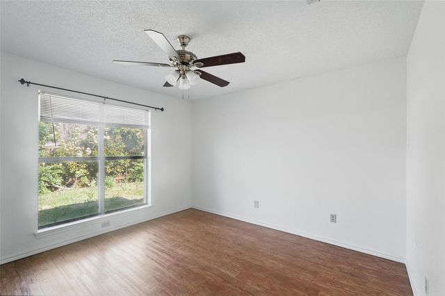 3304 Blue Bell Place, Richardson, TX 75082
