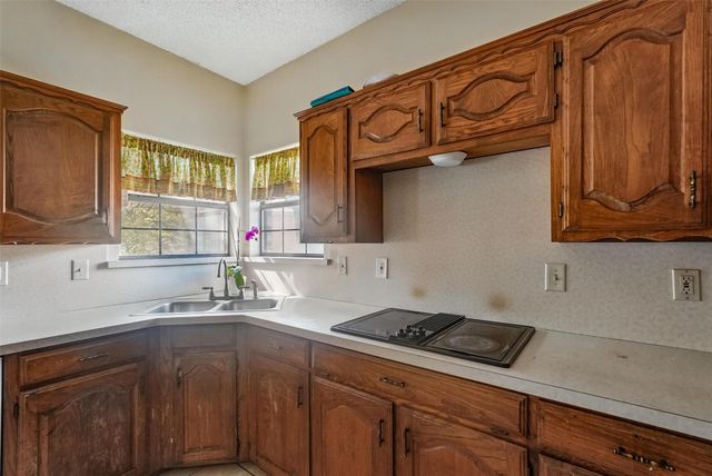 3304 Blue Bell Place, Richardson, TX 75082