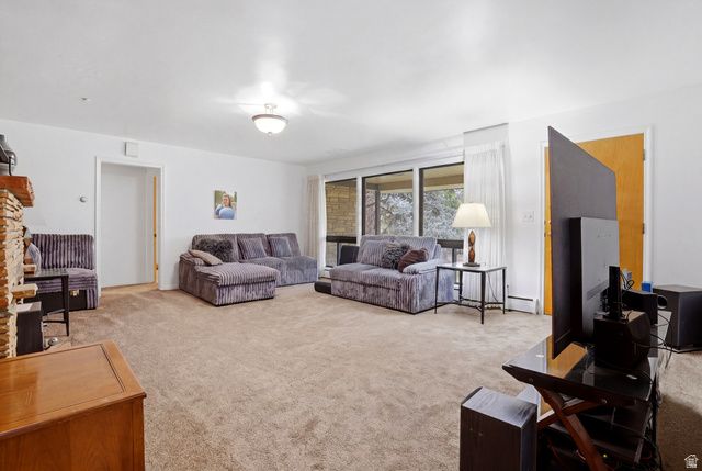 2252 E 6450 S, Cottonwood Heights, UT 84121