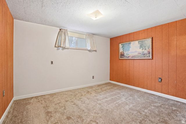 2252 E 6450 S, Cottonwood Heights, UT 84121