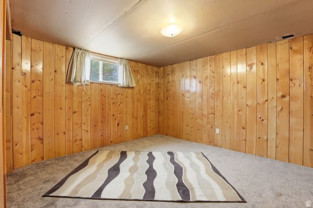 2252 E 6450 S, Cottonwood Heights, UT 84121