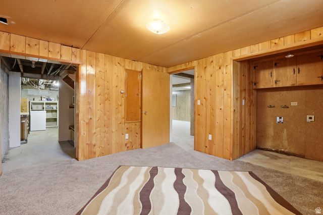 2252 E 6450 S, Cottonwood Heights, UT 84121