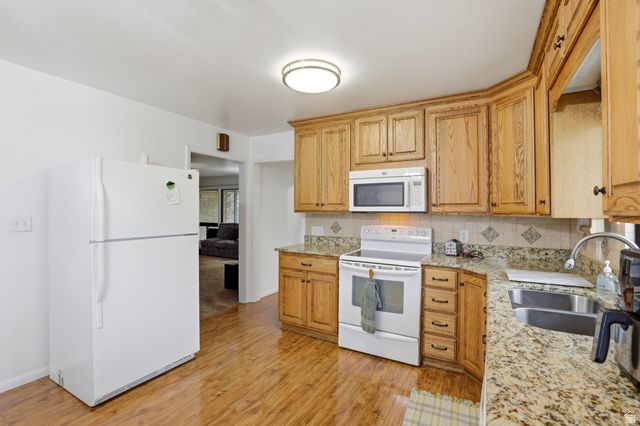 2252 E 6450 S, Cottonwood Heights, UT 84121