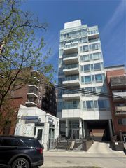 42-05 Parsons Boulevard 2A+P5, Flushing, NY 11355