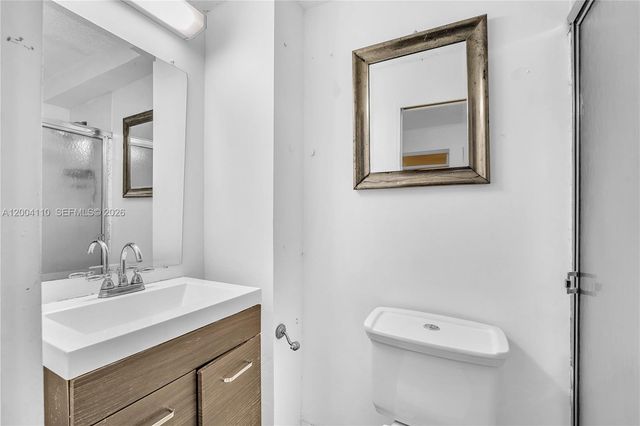 219 SW 6th Ave, Miami, FL 33130